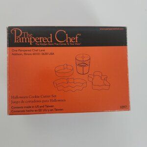 Pampered Chef Halloween Cookie Cutter Set Bat, Pumpkin, Ghost  1097